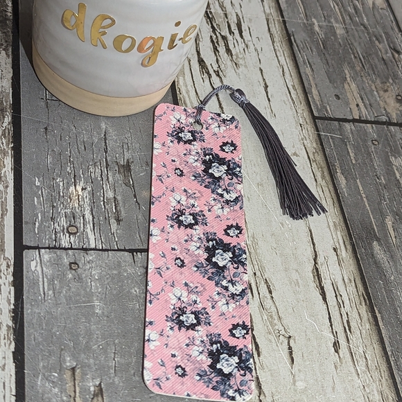 Hand Crafted Other - 2 for $4 Item: Floral Faux Leather Bookmark NEW!